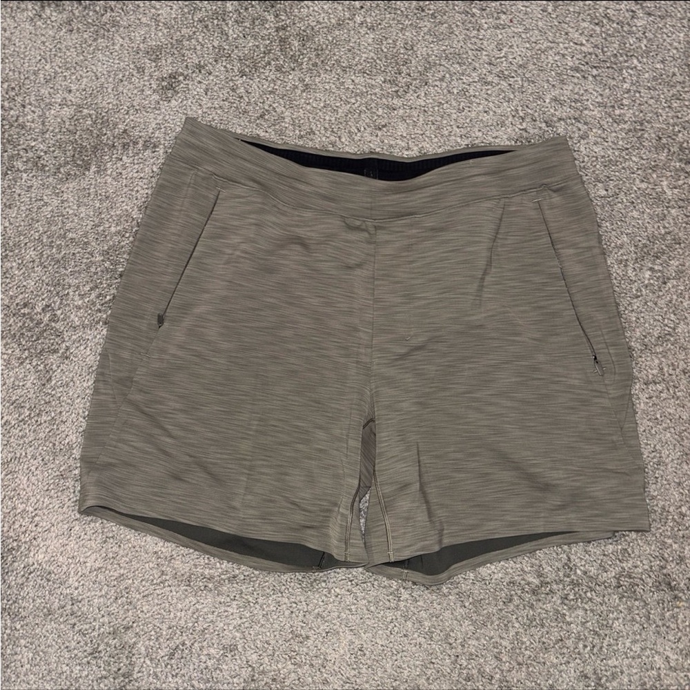 lululemon athletica Men’s Athletic Shorts